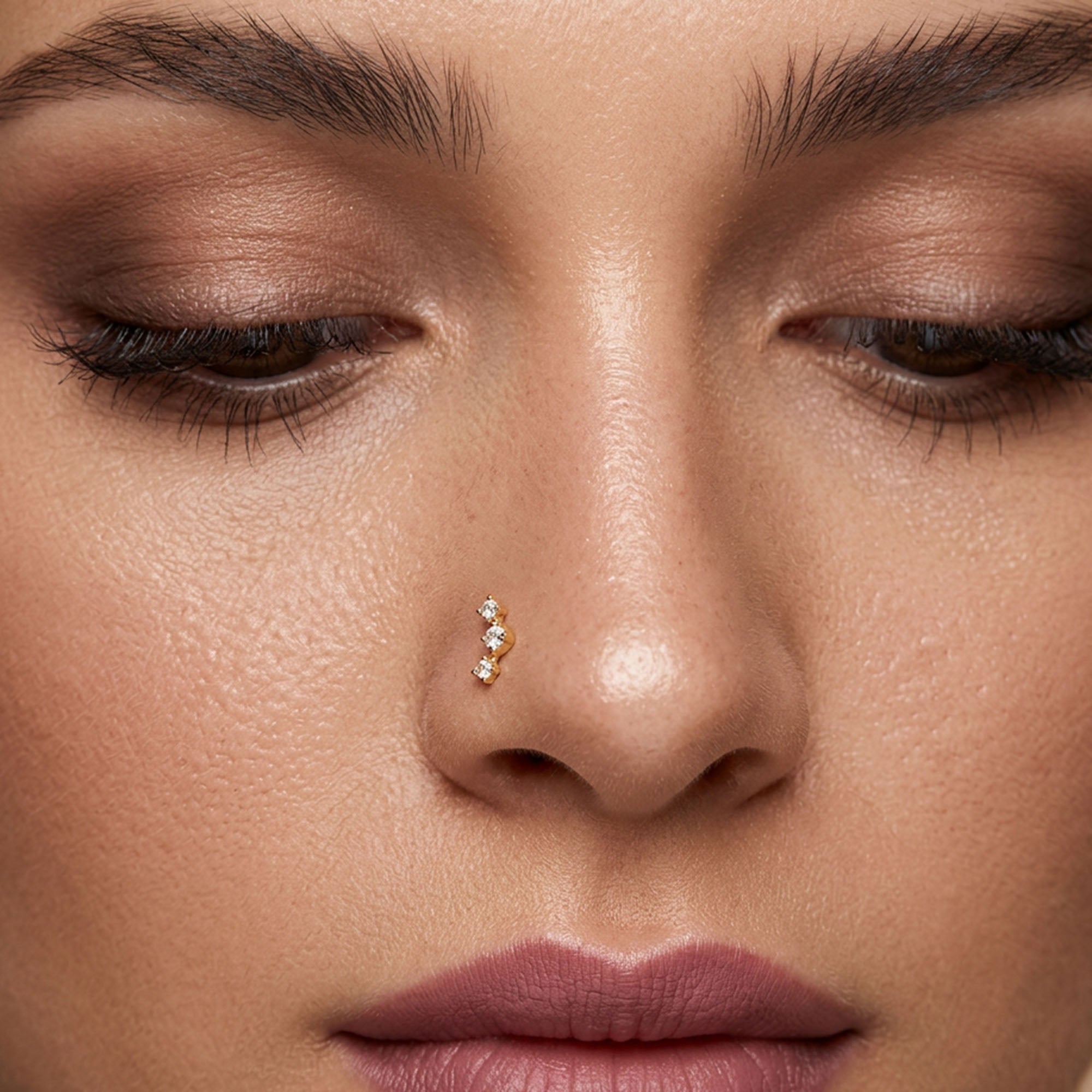 Curved Triple Zircon Silver Nose Pin