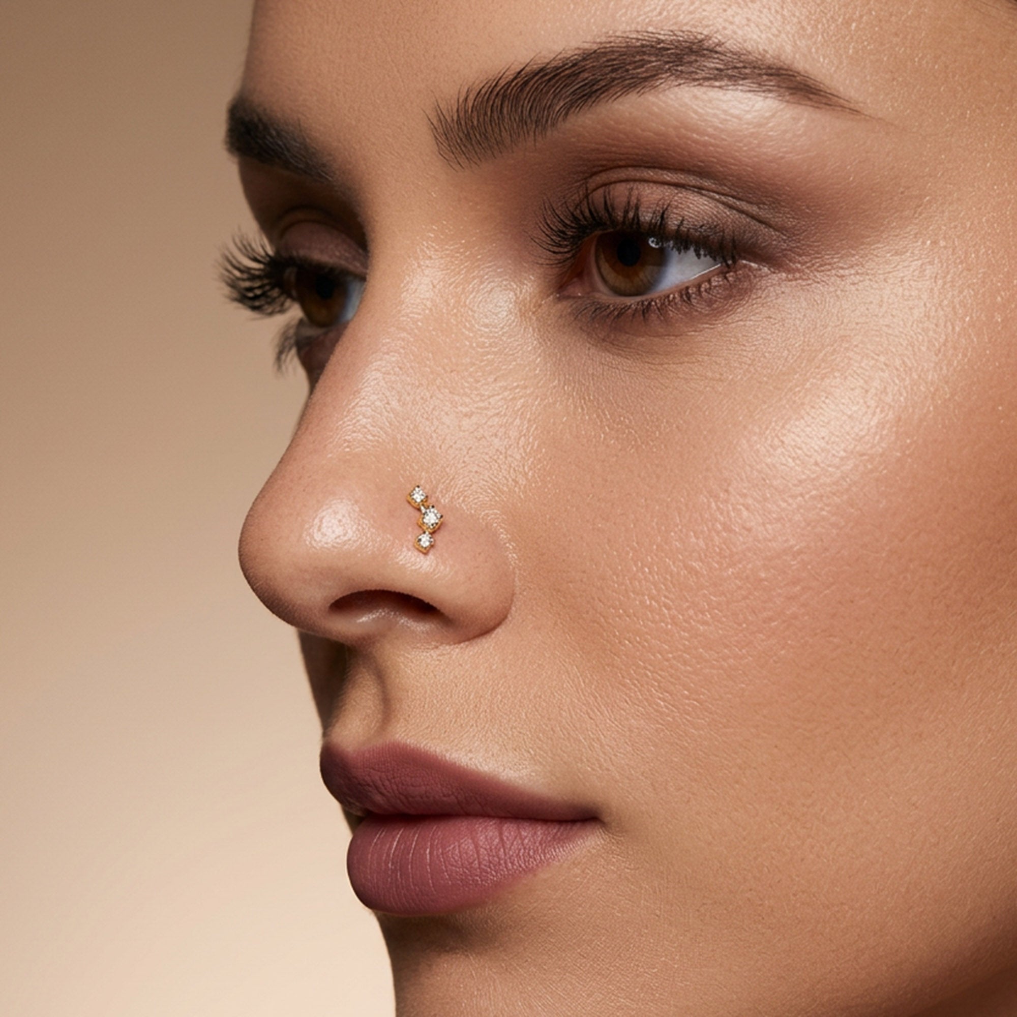 Curved Triple Zircon Silver Nose Pin