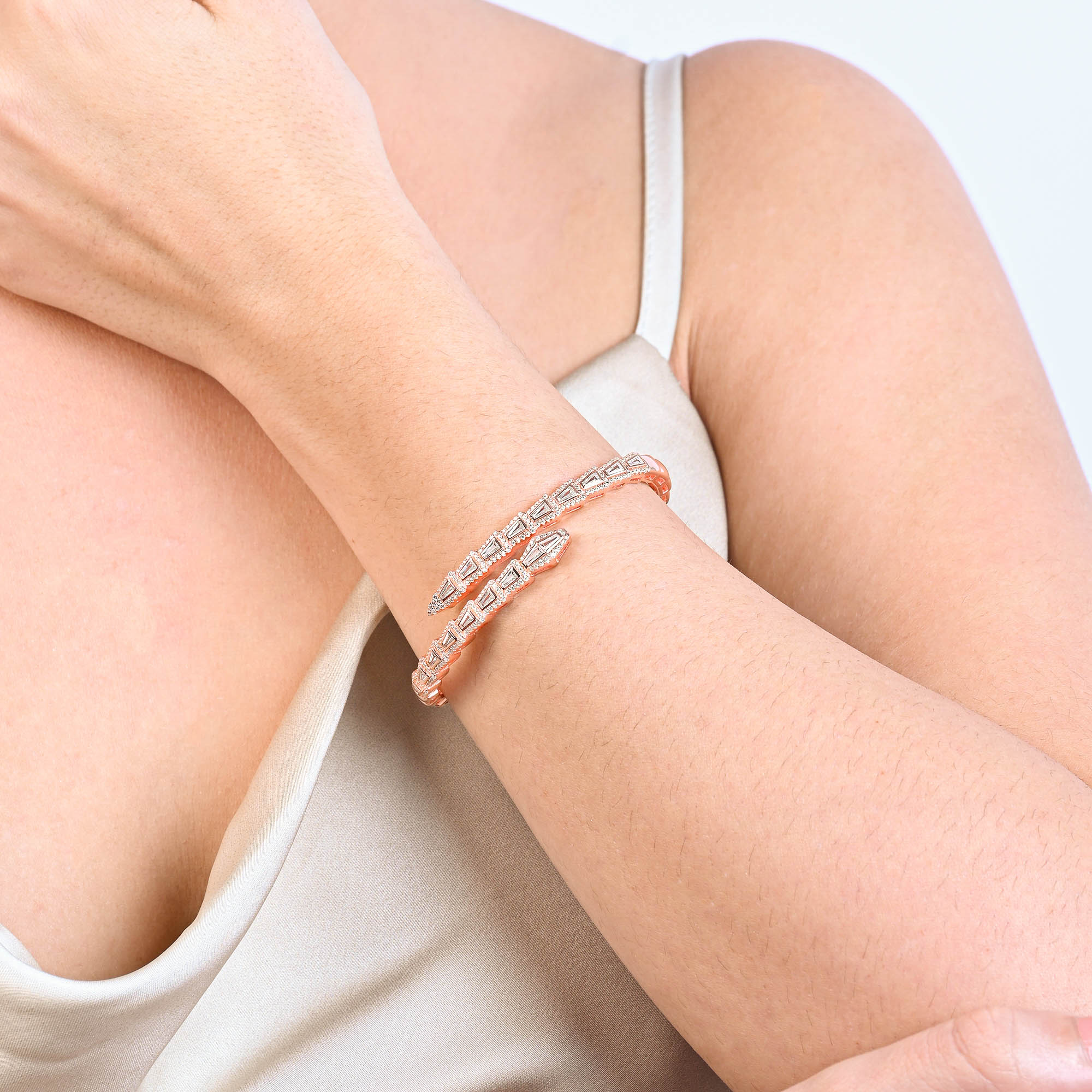 Trion Edge Silver Kada