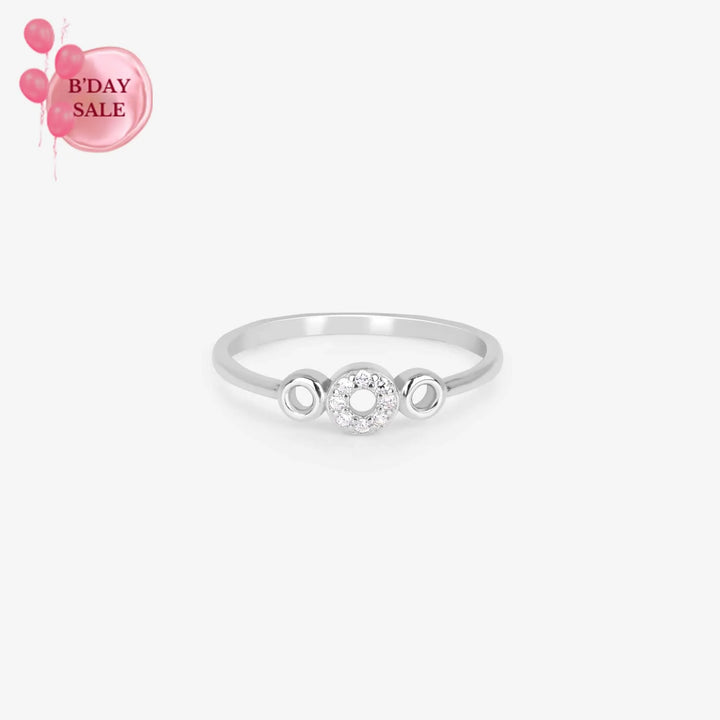 Chic Solitaire Silver Ring - Touch925