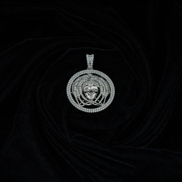 Medusa Legacy Locket - Touch925