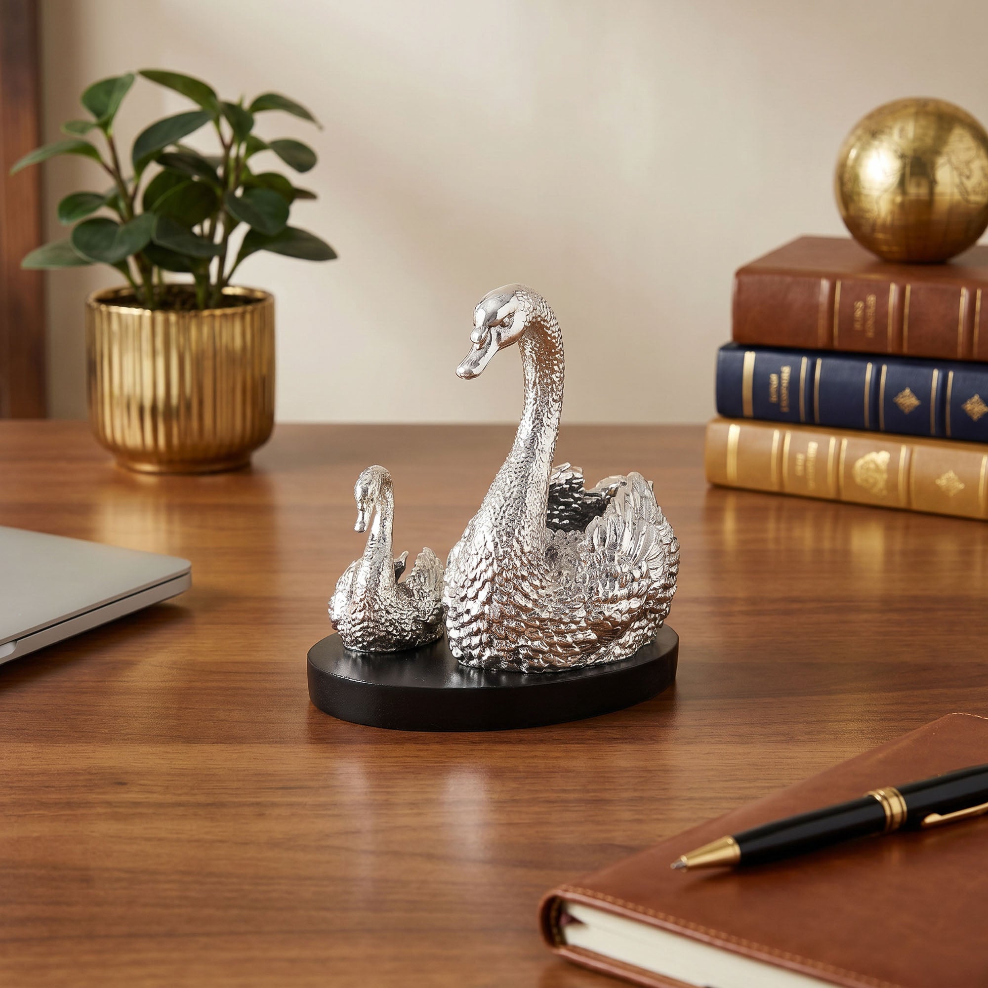 999 Silver Plated Twin Swan Figurine