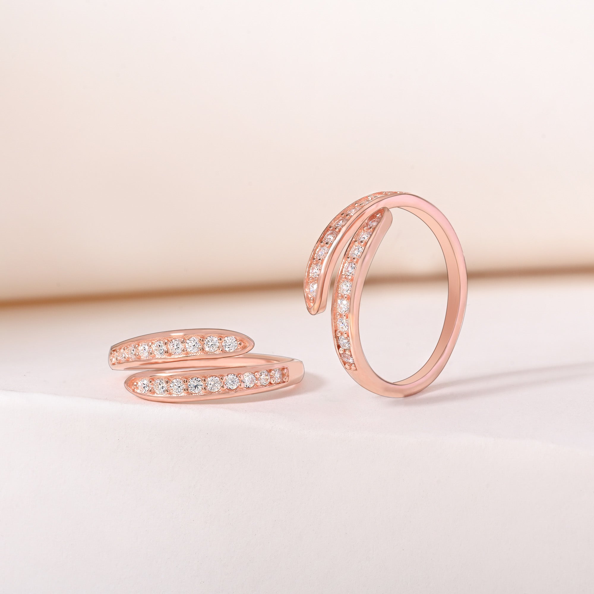 silver toe rings