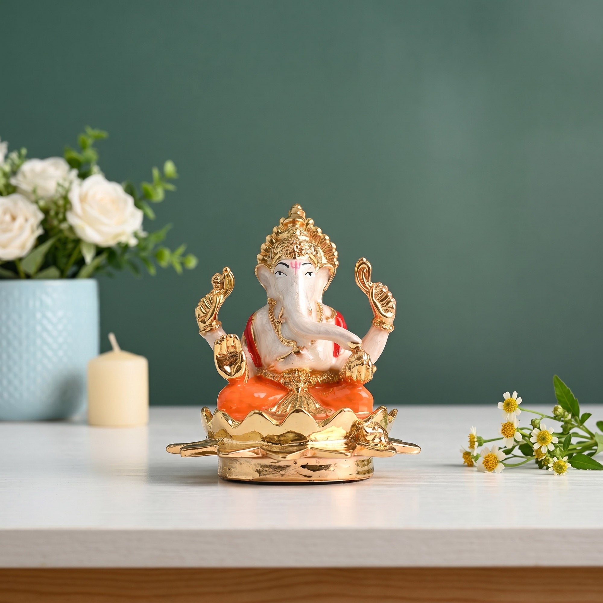 24K Gold Plated Seated Kamal Ganesha
