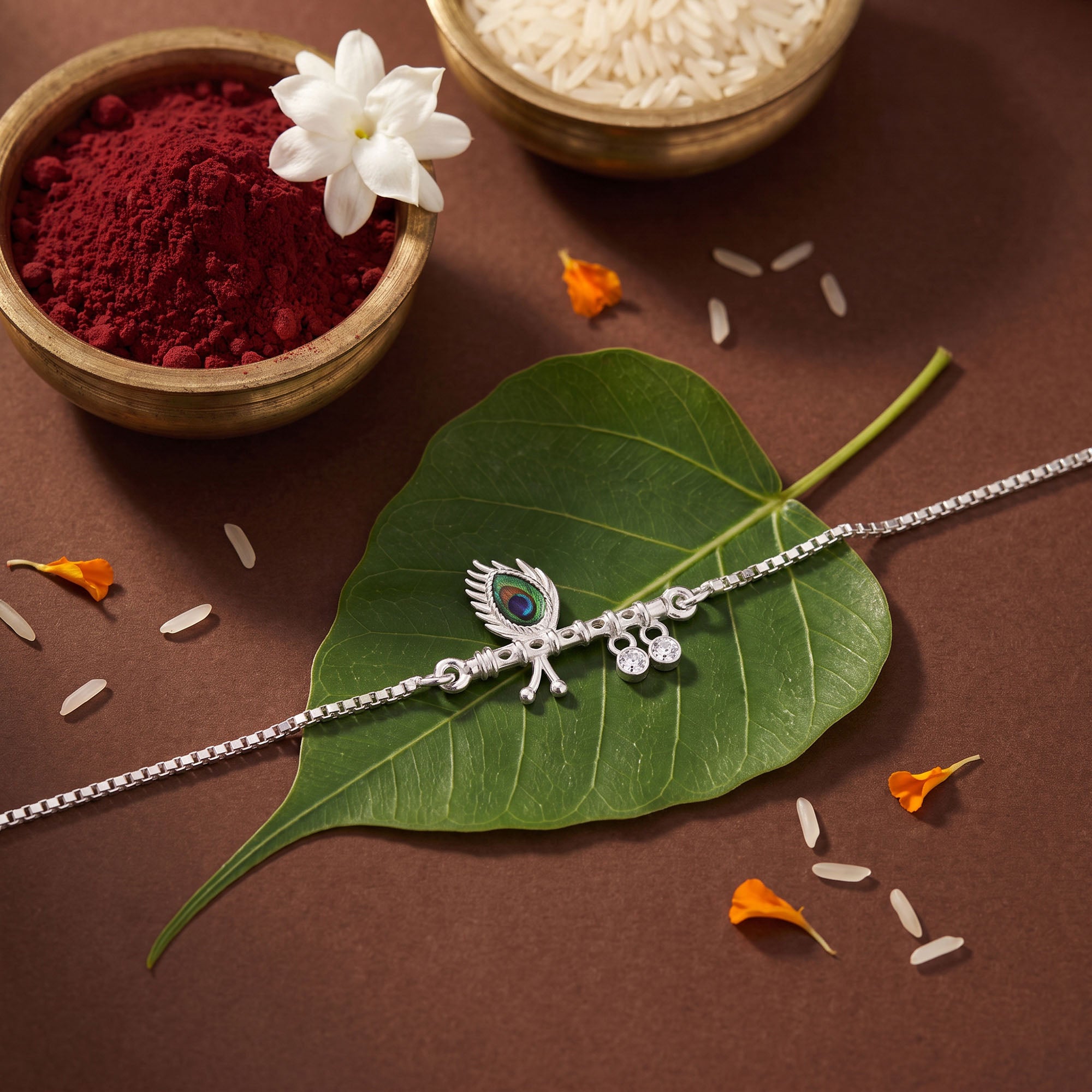 Chandi Bansuri Dangle Rakhi