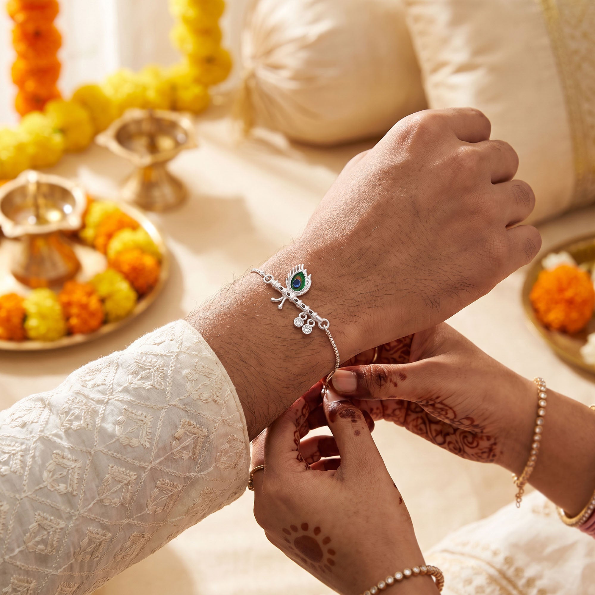Chandi Bansuri Dangle Rakhi