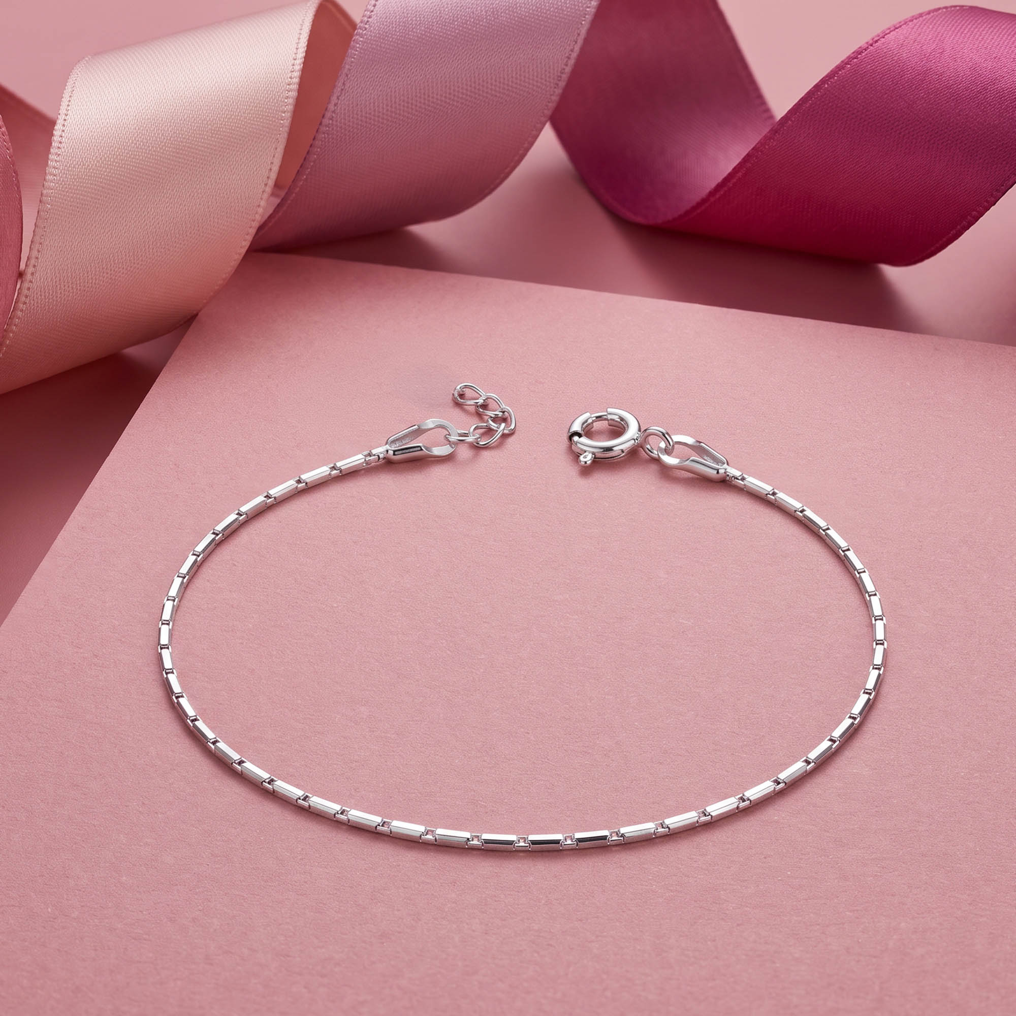 Delicate Chain Bracelet