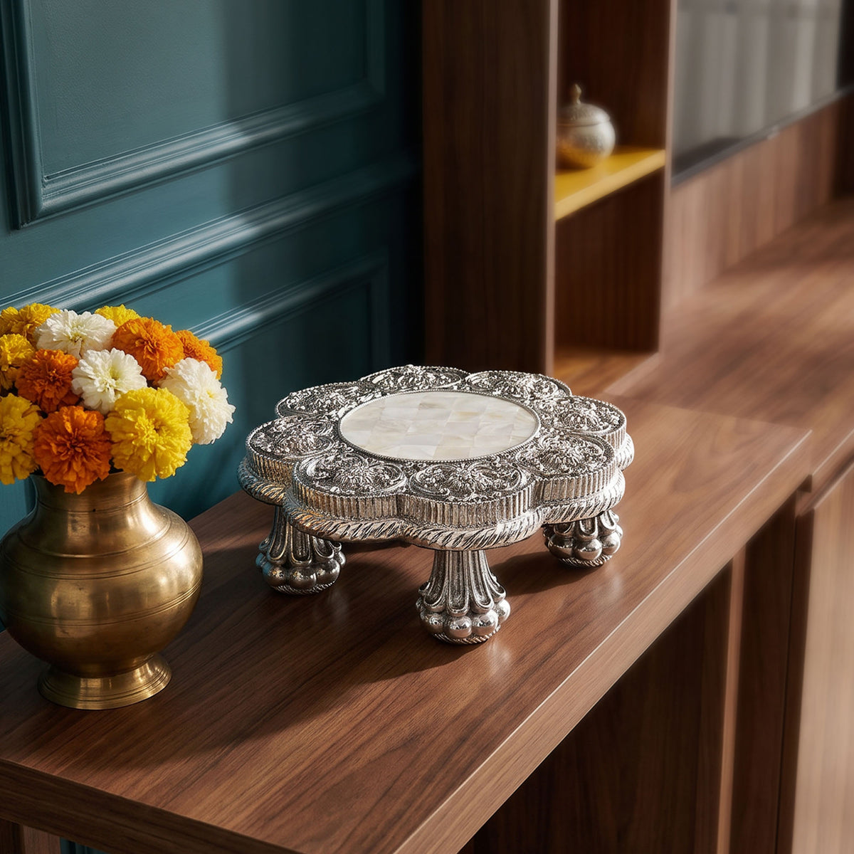 Silver Flower Chowki