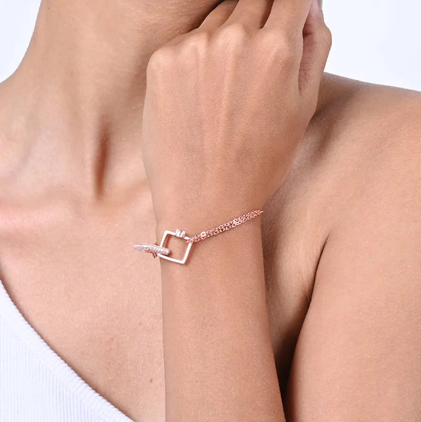 Serene Linked Bracelet