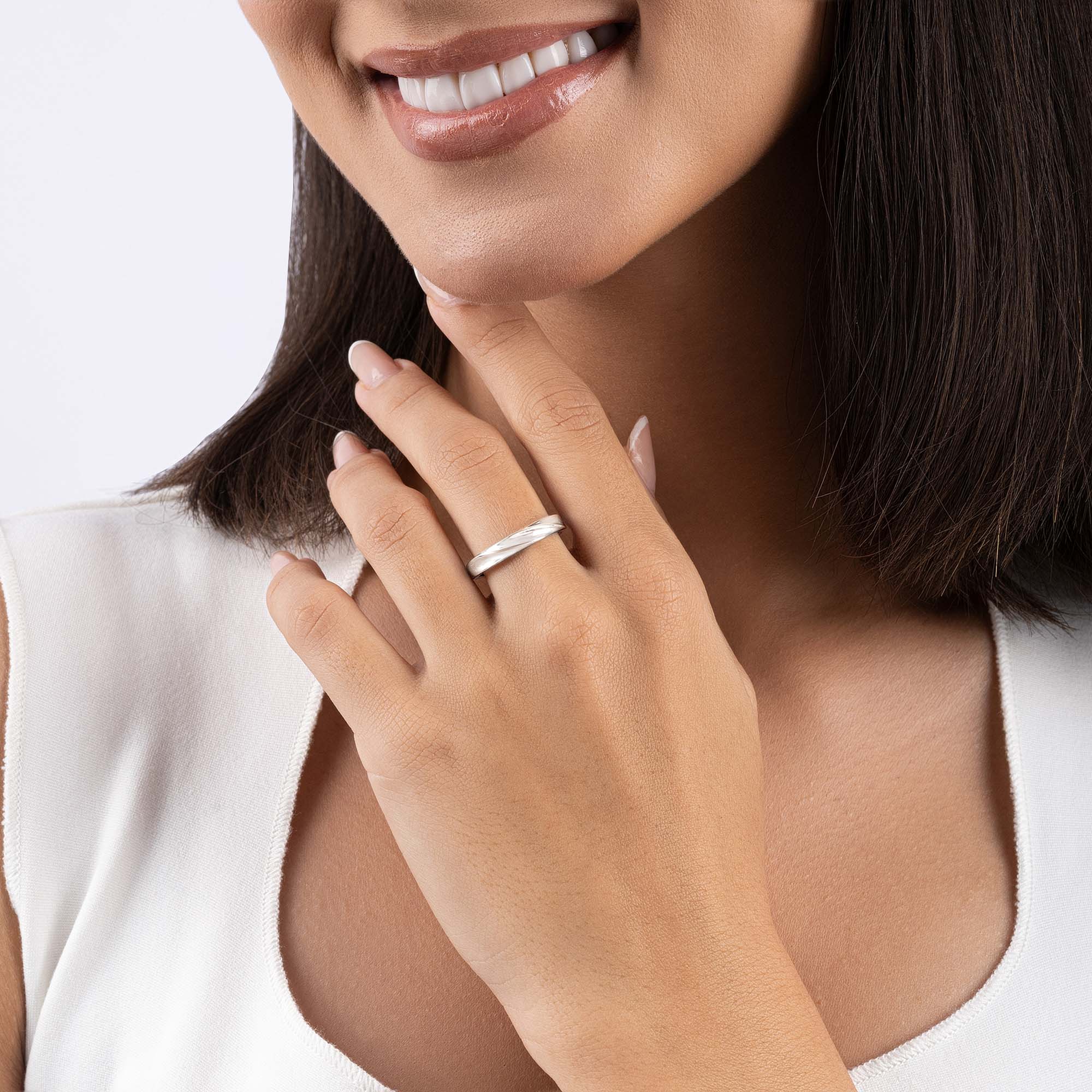 Twist Band Plain Silver Ring