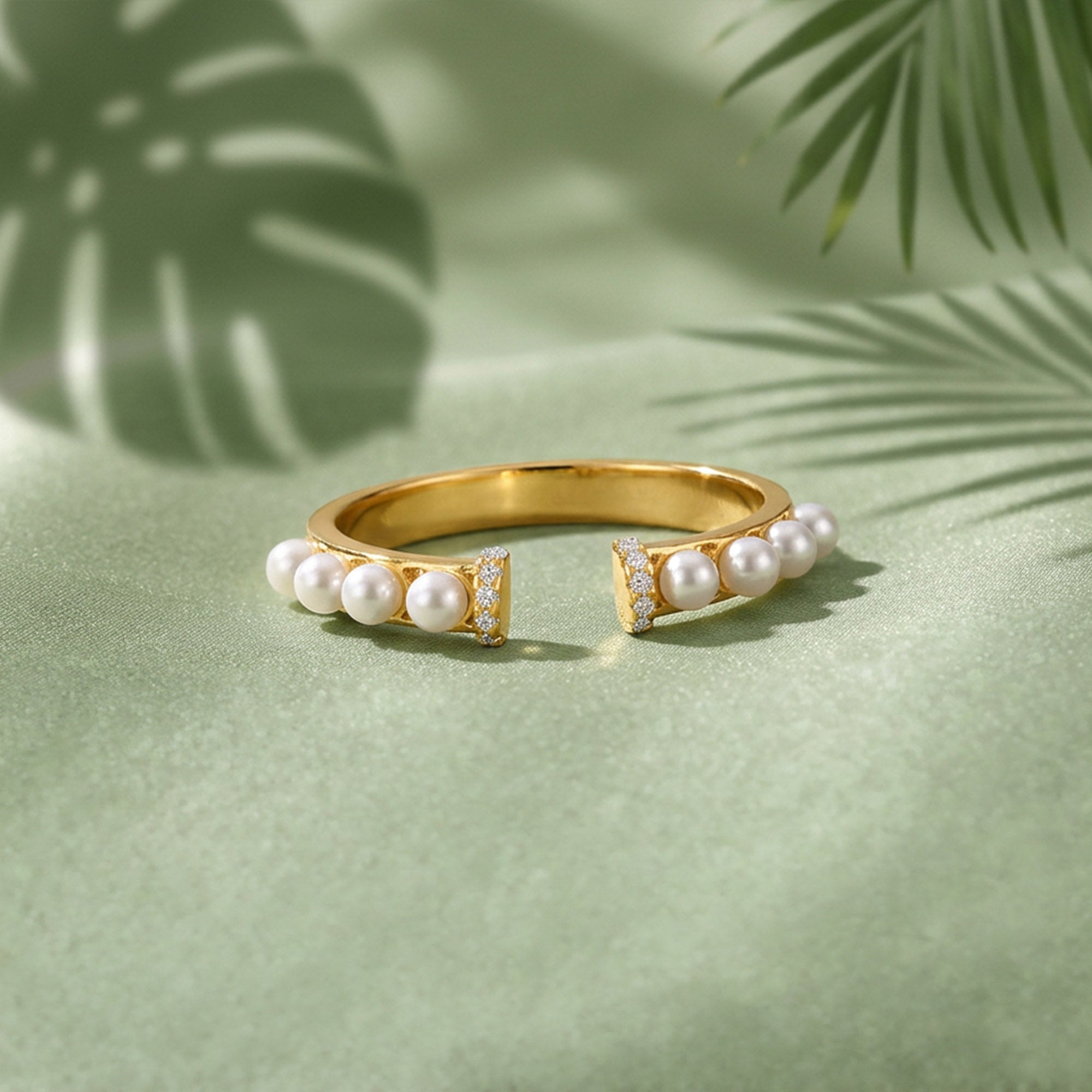 Pearl Crown Open Ring