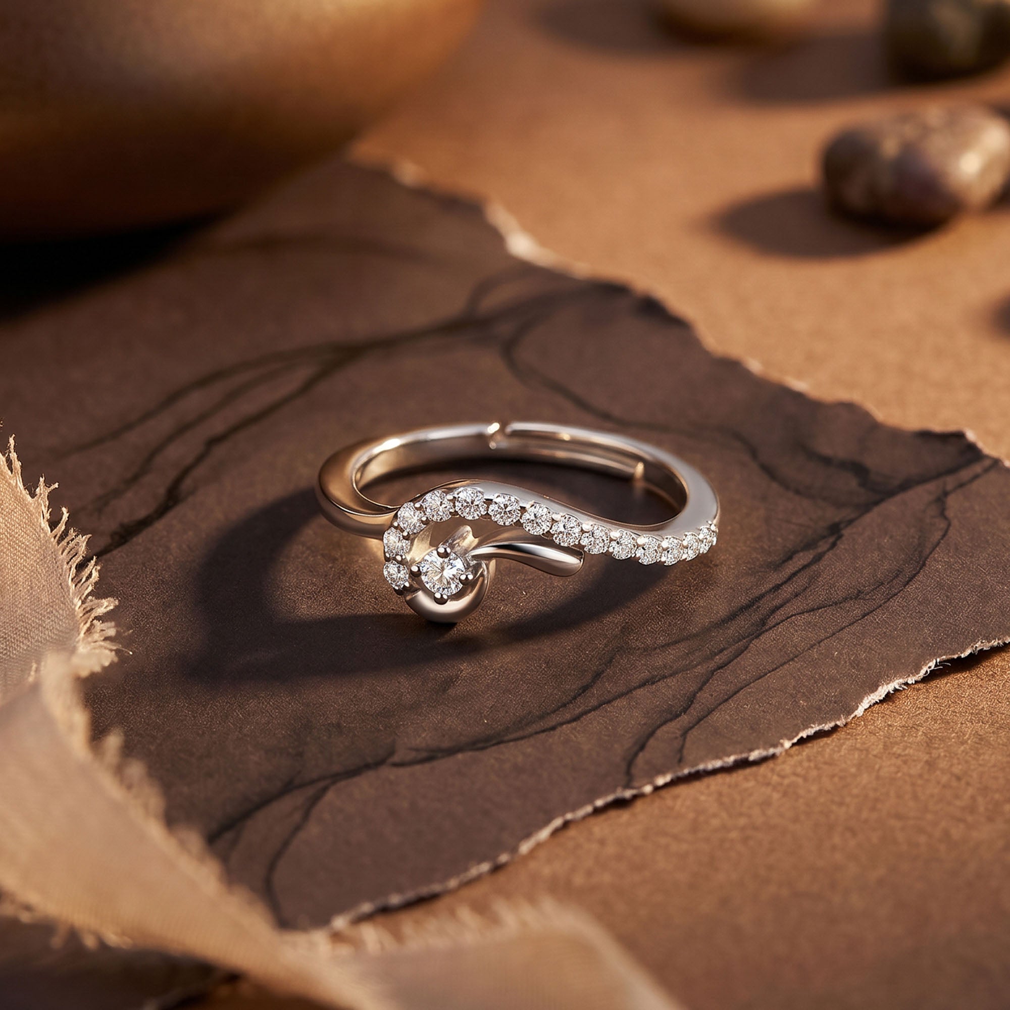 Elaris Silver Ring
