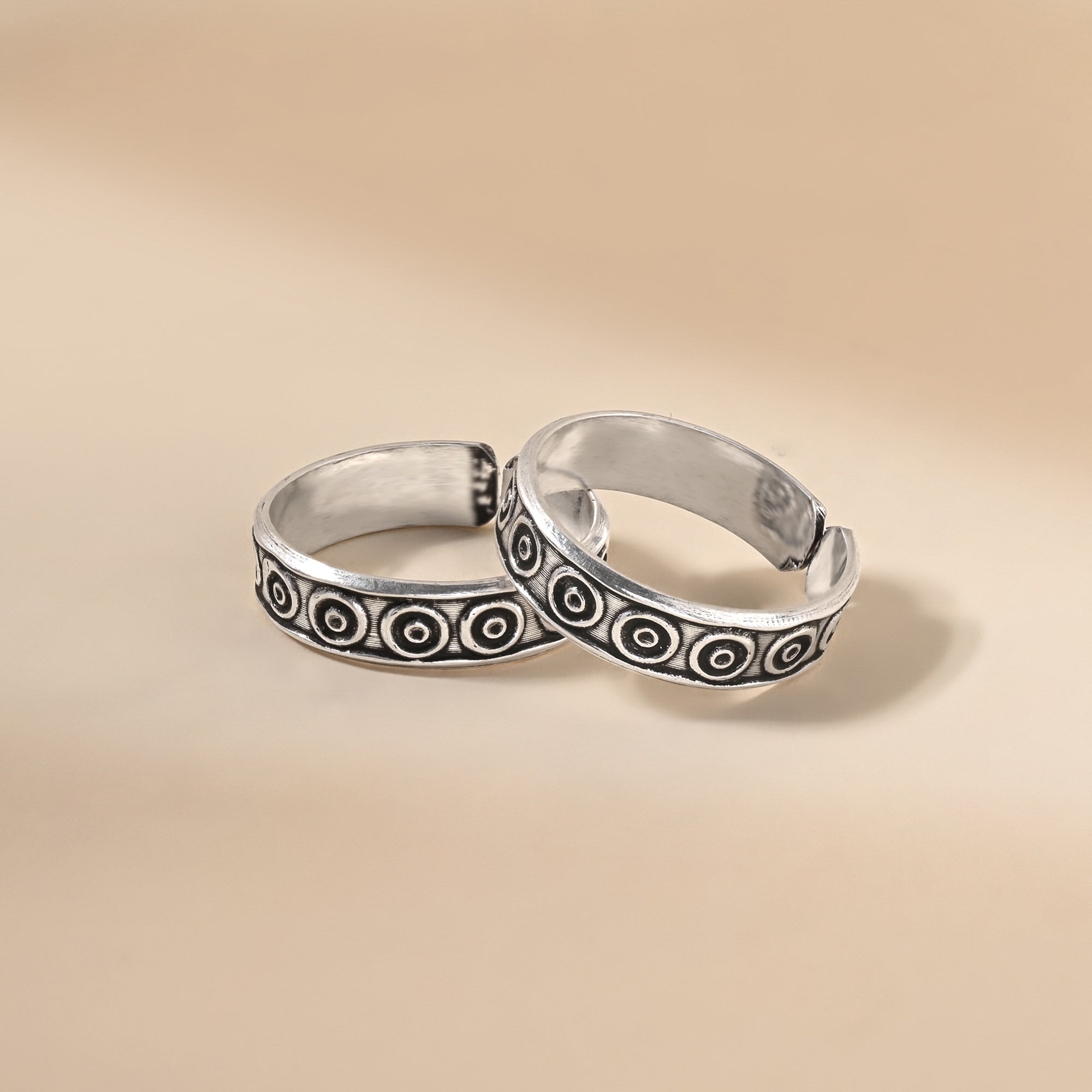 silver toe ring