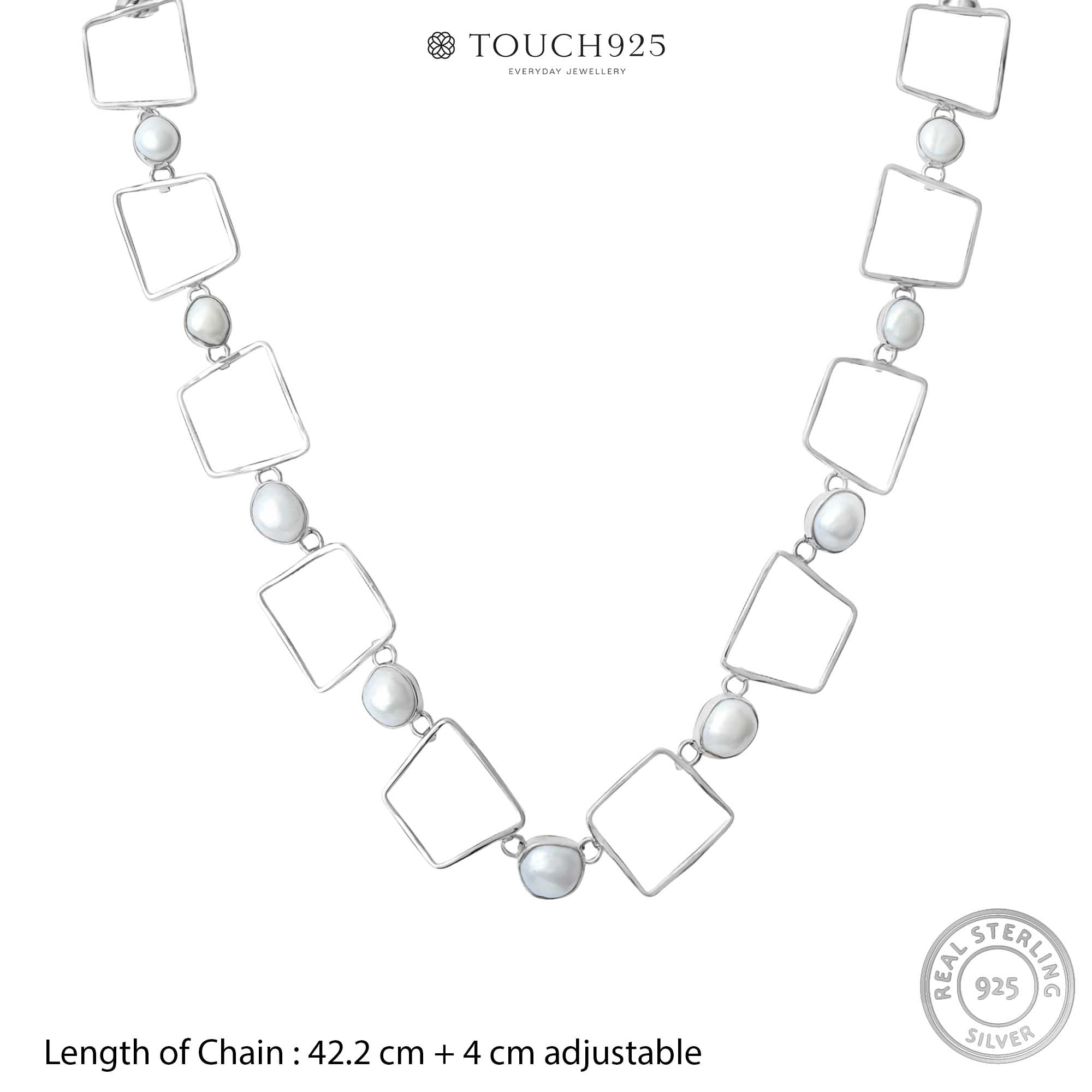 Geometric Pearl Necklace Set