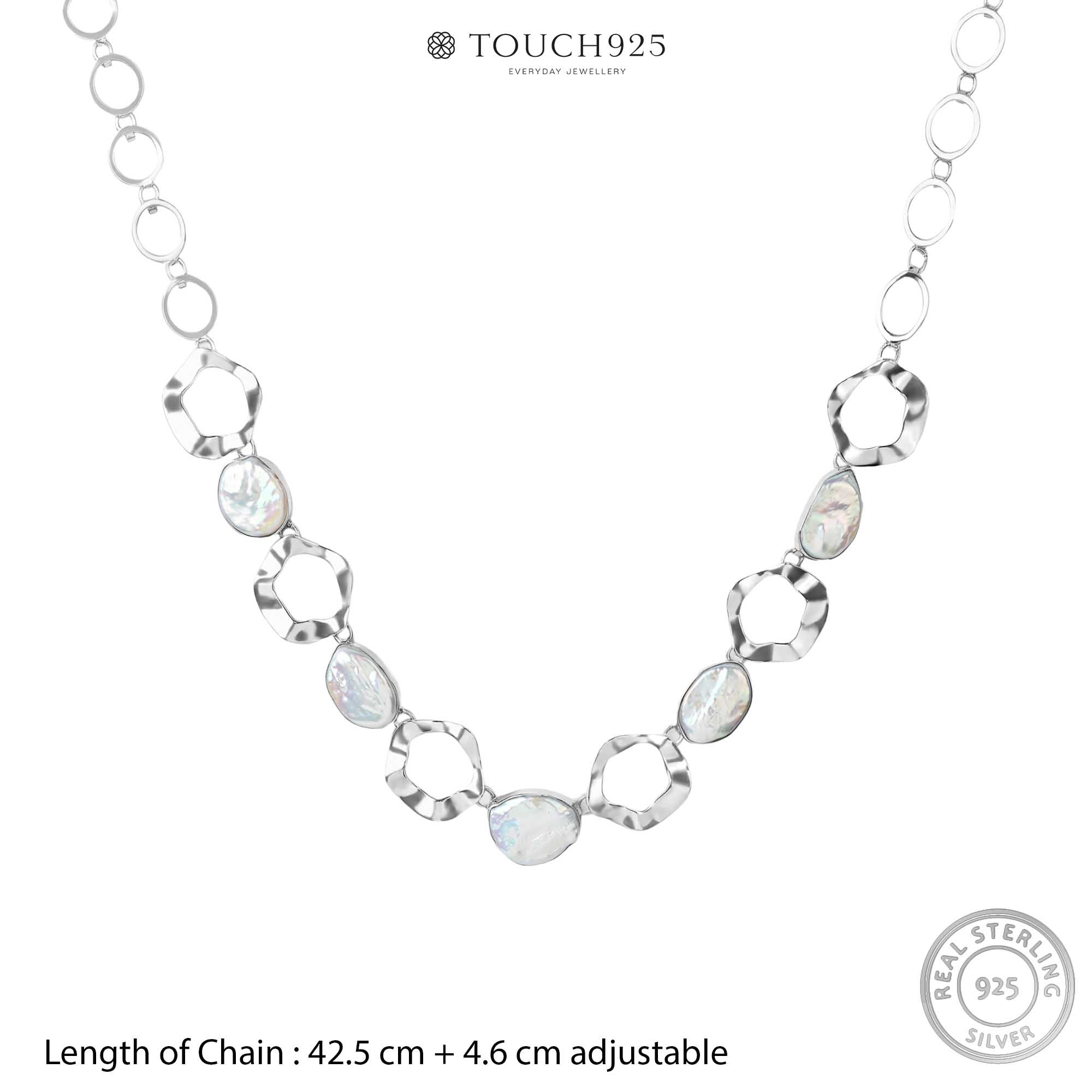 Wavy Circle Necklace Set