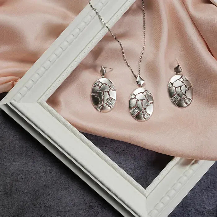 Radiant Elegance Pendant Set - Touch925