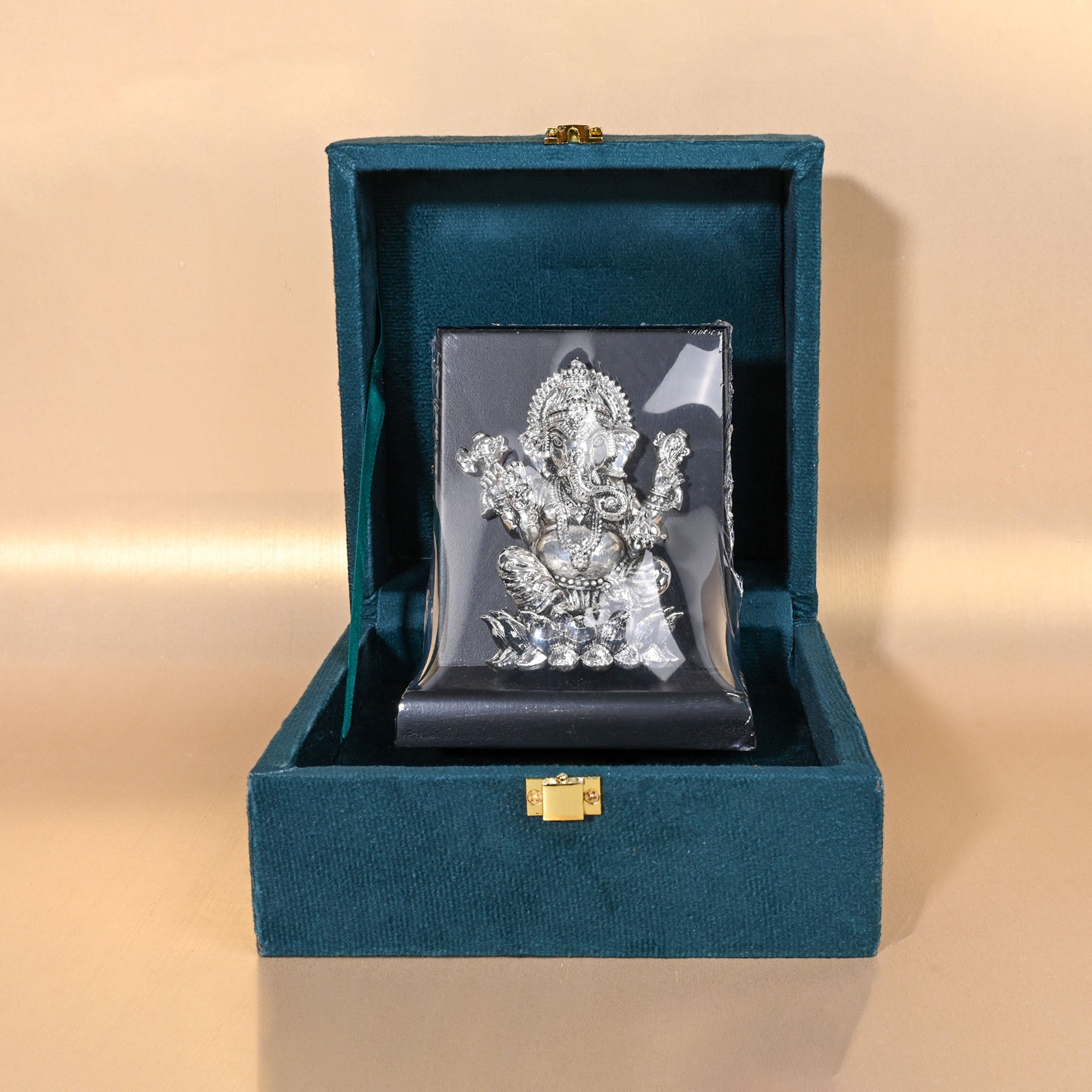 999 Silver Ganesh Ji Decorative Idol