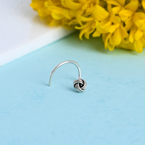 Knotted Classic Nose Pin