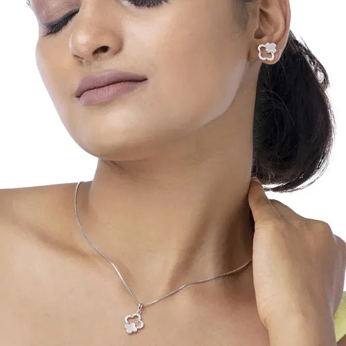 Zircon Bloom Pendant Set - Touch925