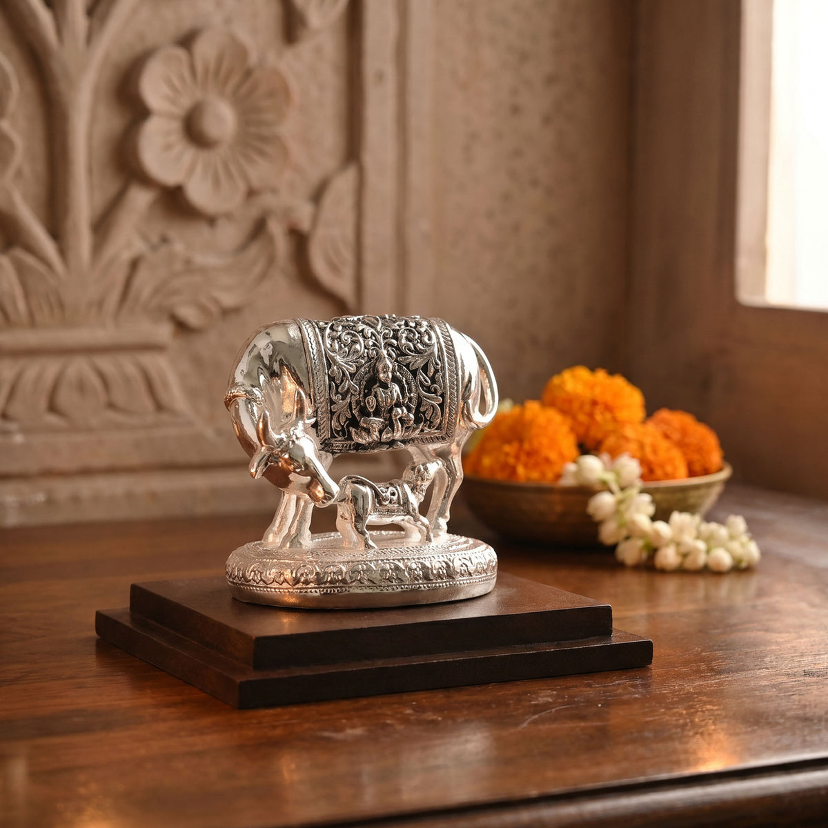999 Silver Kamdhenu Intricate Carvings Idol