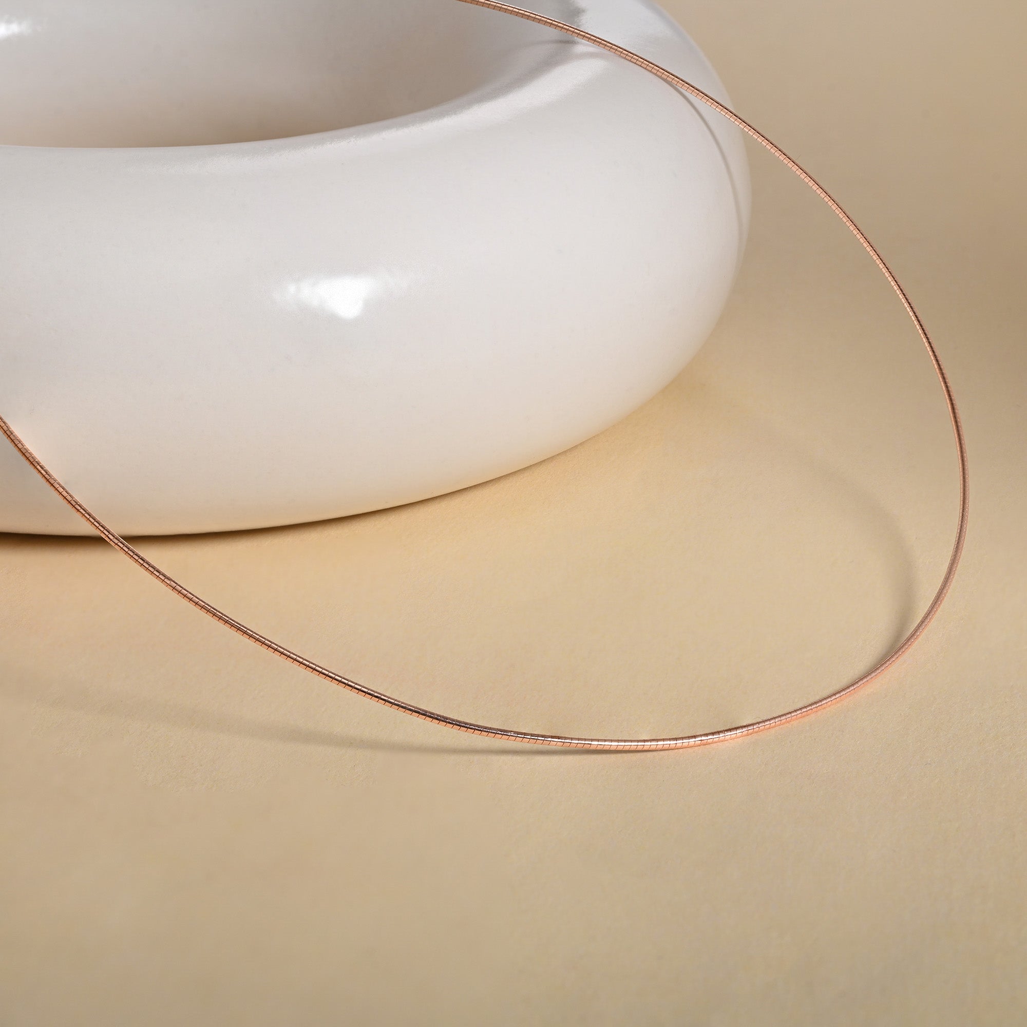 Elegant Cubic Chain