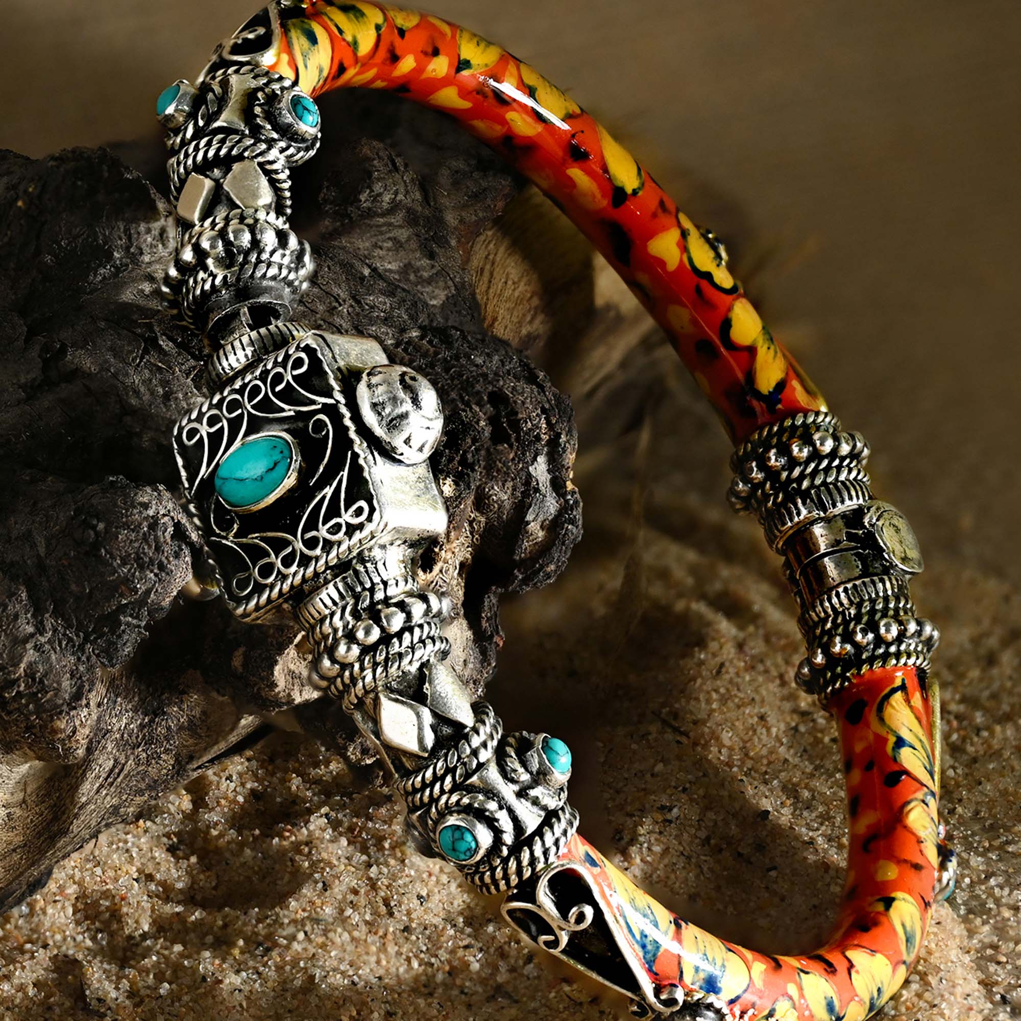Turquoise Accents Silver Kada