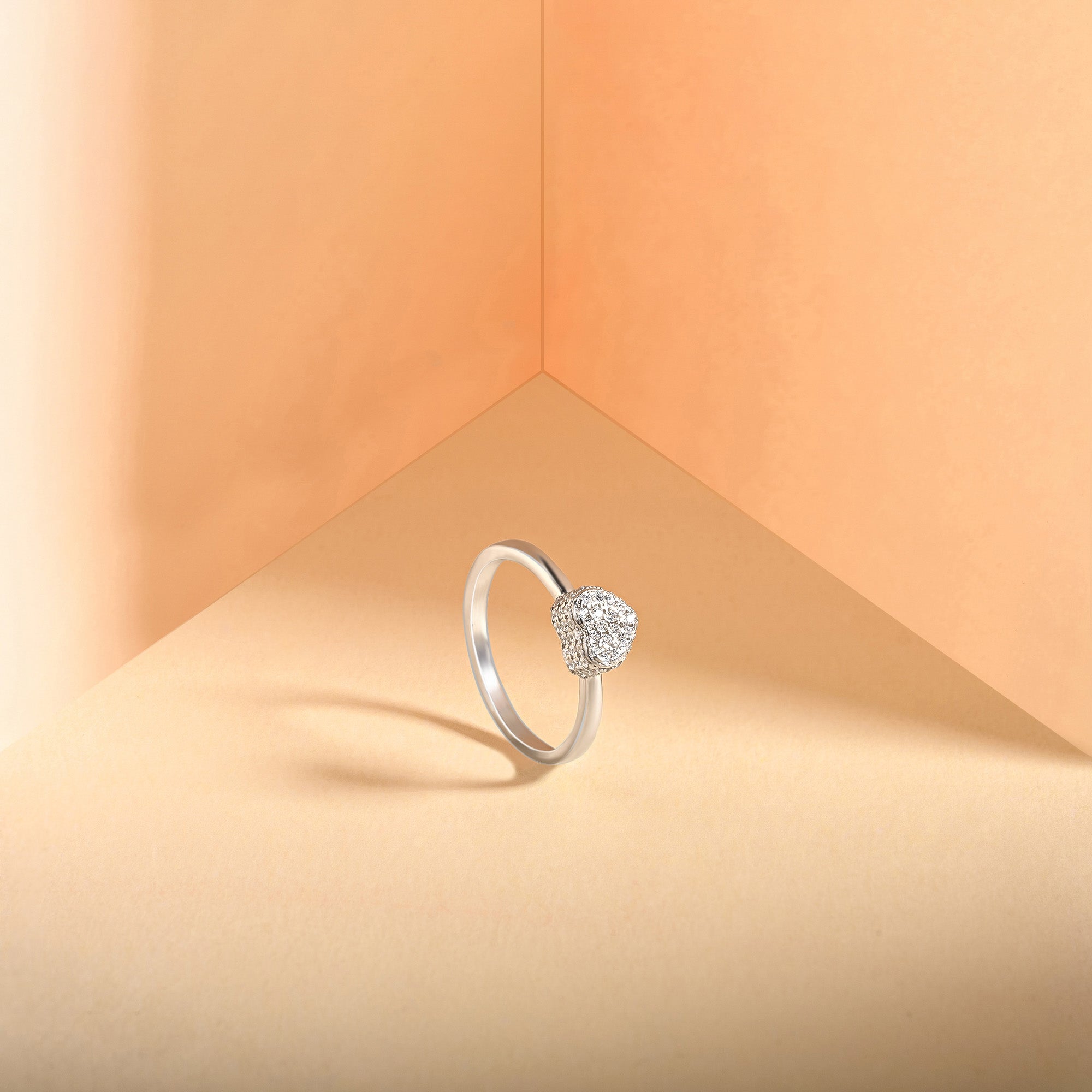 Ladies Silver Ring