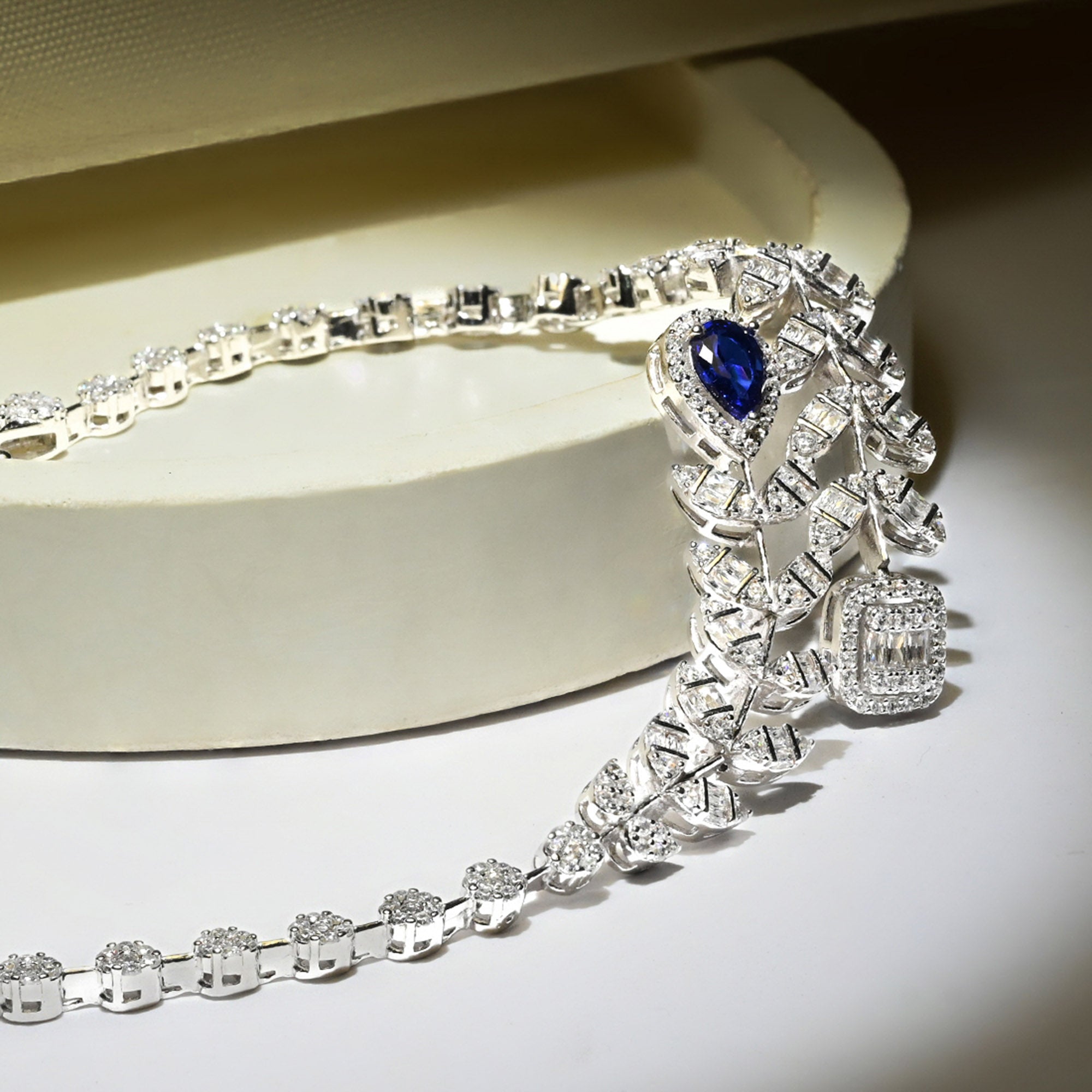 Leaf Motif Silver Bracelet