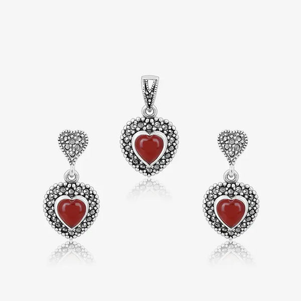 Heartfelt Elegance Pendant Set