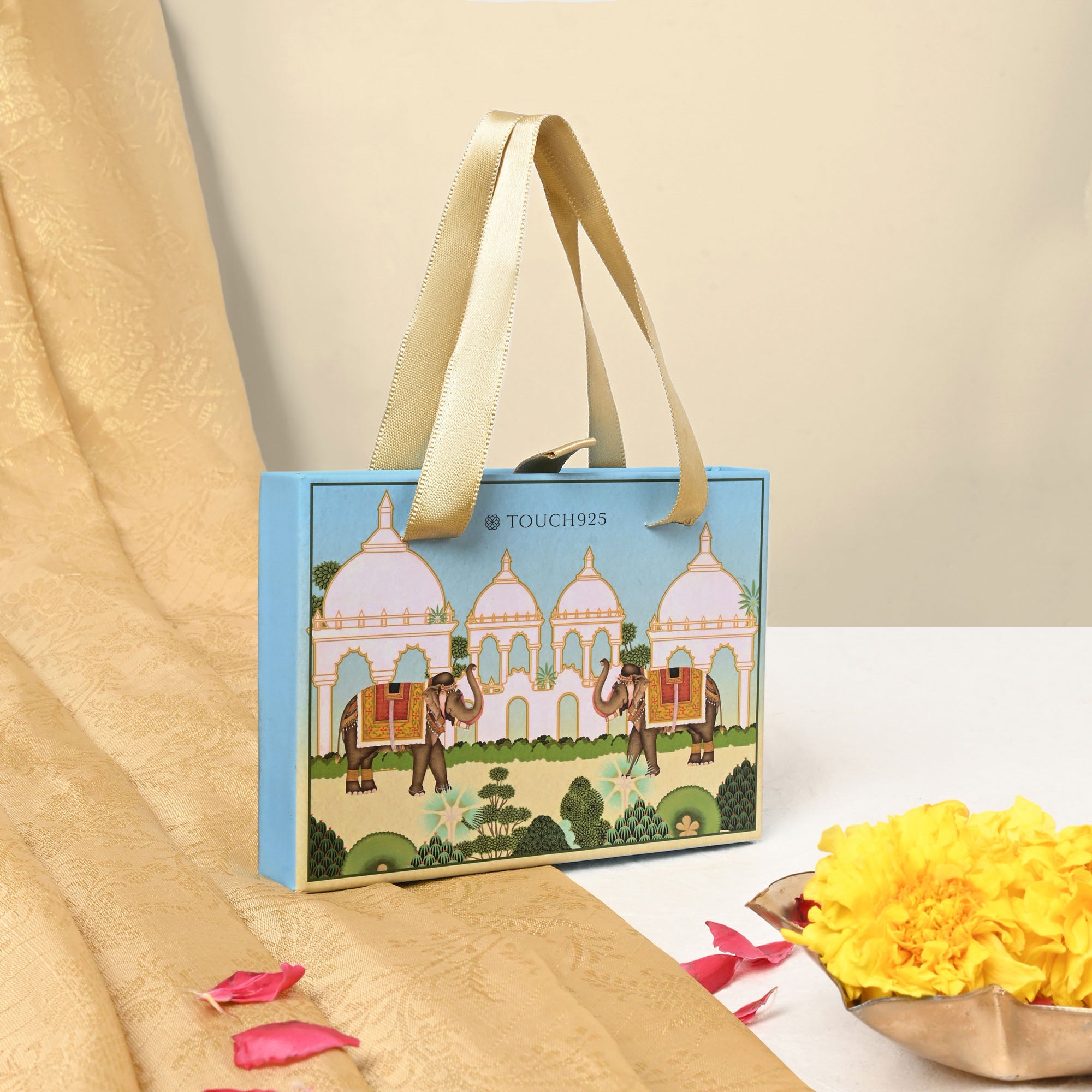 Banyan Tree Shubha-Raagam 999 Silver Coin Box (3 Coins)