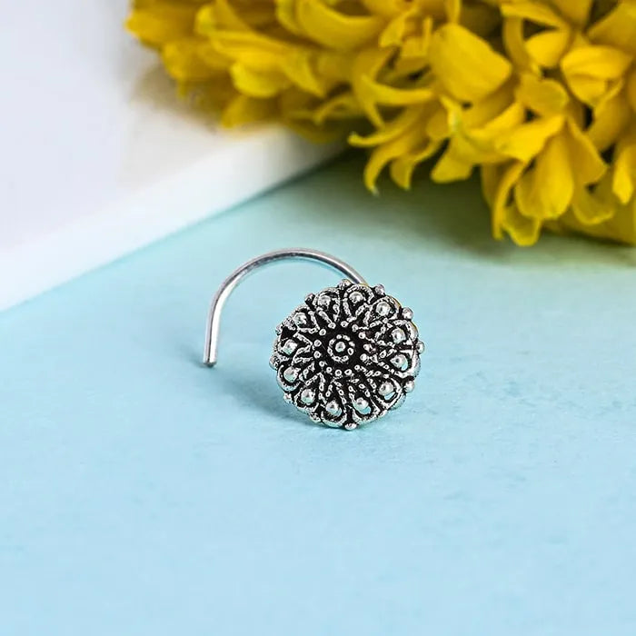 Oxidized Floral Detail Nose Pin - Touch925