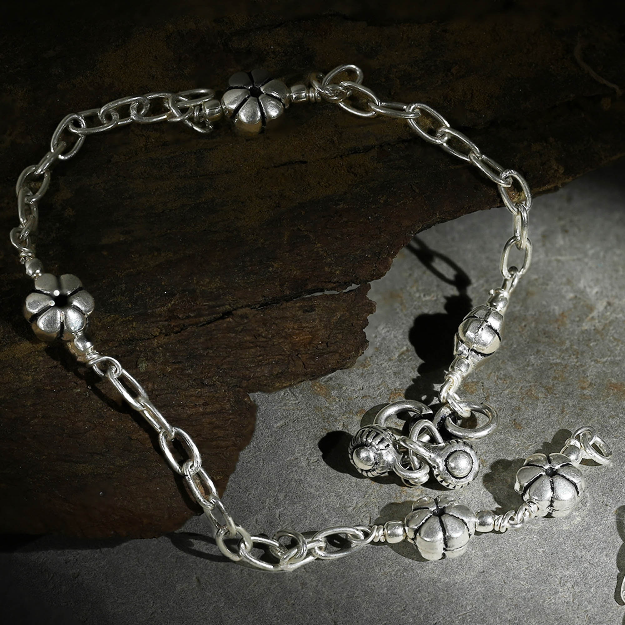 Floral Motif Silver Anklet