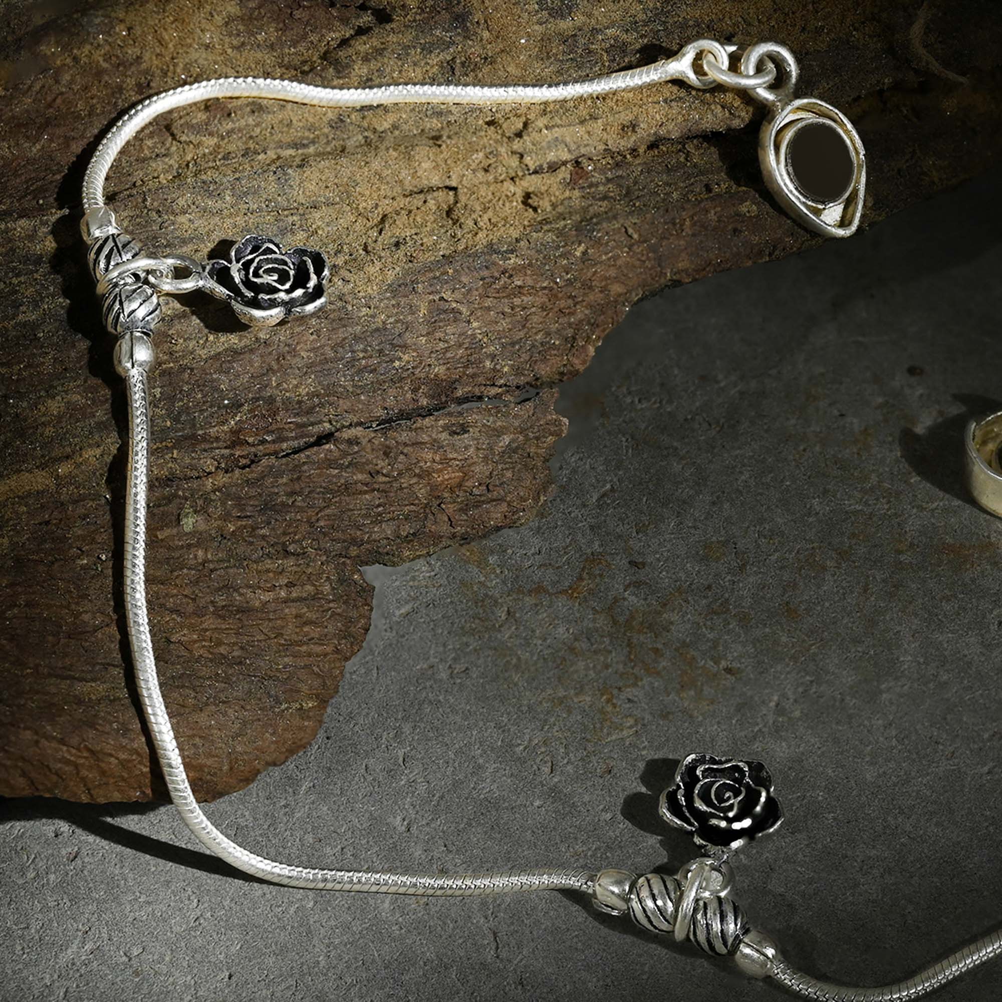 Silver Blossomed Charm Anklet