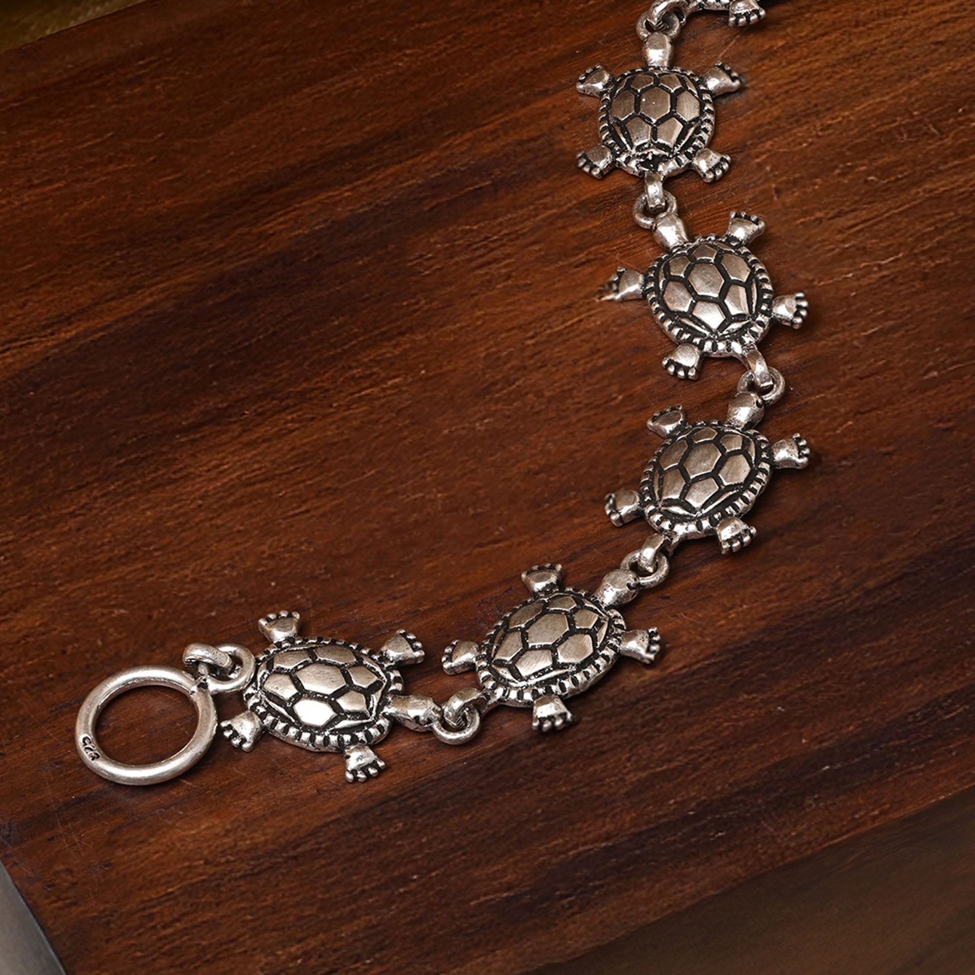 Turtle Motif Silver Anklet